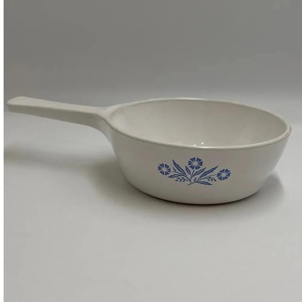 Corning Ware Blue Cornflower 1 Pint Saucepan P-81-B Made in USA